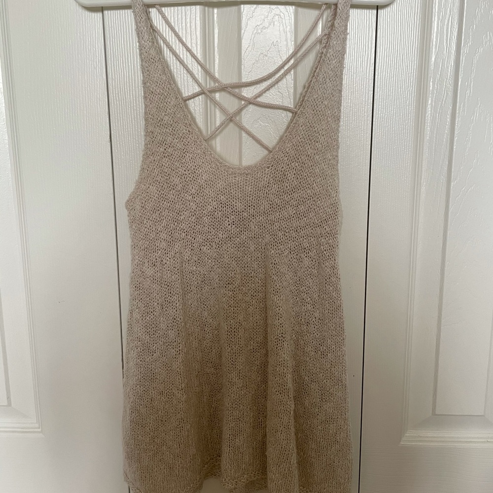 American Eagle flowy tank